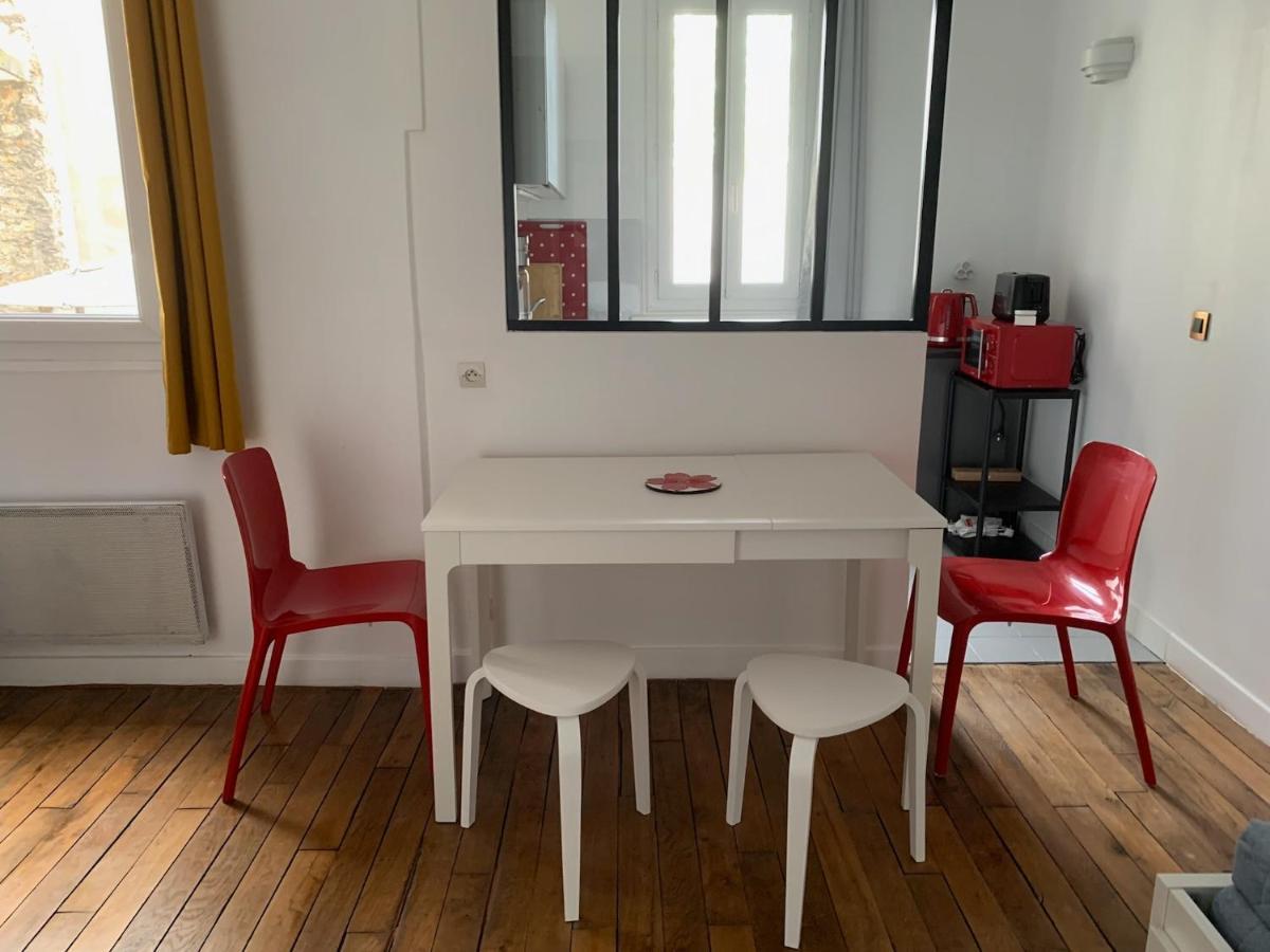 Studio Perfect For 2 Adults And 1 Kid, And Up To 2 Kids - Jourdain 20E, 25Mn To Louvre Via Line M11 Paris Exterior photo