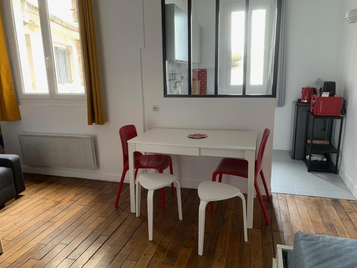 Studio Perfect For 2 Adults And 1 Kid, And Up To 2 Kids - Jourdain 20E, 25Mn To Louvre Via Line M11 Paris Exterior photo